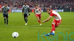 Harry Kane on target as Bayern Munich pile misery on Manchester United