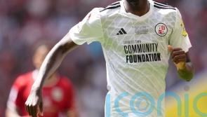 Ade Adeyemo snatches last-gasp victory for Crawley at Cambridge