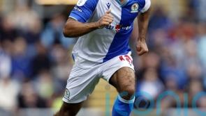 Promoted Chesterfield land maiden home win by beating Grimsby