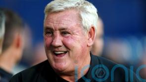 Steve Bruce claims third straight league win as Blackpool manager
