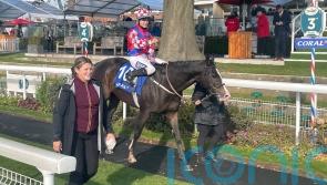 Strike Red regains Sprint Trophy with convincing victory