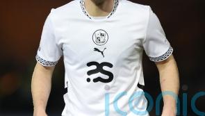 Jayden Stockley nets late header as Port Vale edge Crewe to move into third