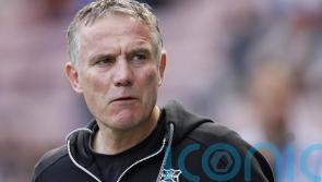 Phil Parkinson urges Wrexham players to enjoy promotion battle