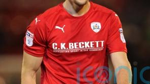 Marc Roberts strikes late as Barnsley avoid York upset