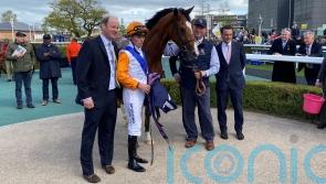 Synchronicity upholds family honour with smooth Newbury debut