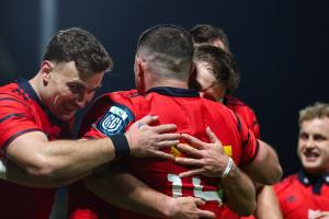 Seventh heaven for Munster who find scoring touch in returning to winning ways in URC