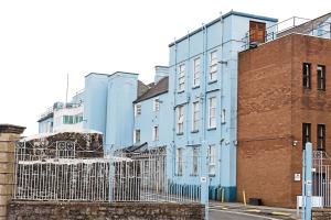 HSE Mid-West issue care options for Easter Bank Holiday Weekend for Limerick patients