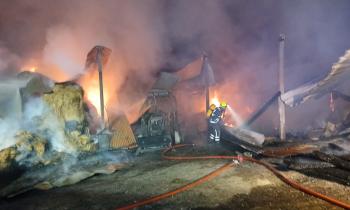 PICTURES: ‘Absolute inferno’ as hay barn is engulfed in flames after tractor catches fire