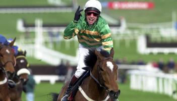 Limerick's Sporting Moments: Istabraq wins third Champion hurdle at Cheltenham