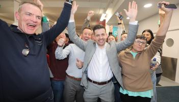 BREAKING: Conor Sheehan, Lab, elected on the 15th and final count in Limerick City with 6,395 votes 