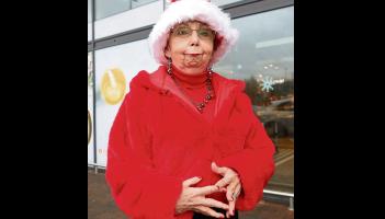 Limerick shopper not a ‘happy bunny’ as one store is all stock, no sparkle