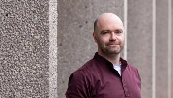 Award-winning Limerick-based artist selected for portrait of renowned writer