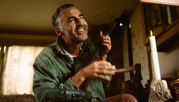"Pied piper of mischief" to play grown-up's only show in Limerick
