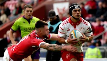 Munster Rugby open URC campaign with exciting bonus point win away to Scarlets
