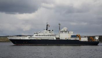 'Concern' raised over 'deeply dangerous' Russian spy ship set to enter Irish waters