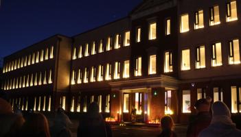 Candlelit vigil for those lost at mother and baby home