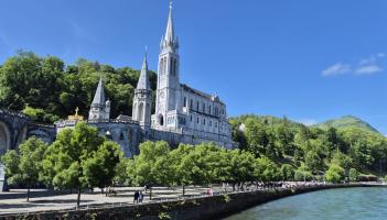 Bishop announces Limerick pilgrimage to Lourdes next summer with a full Sanctuary programme