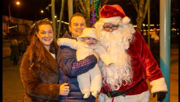 PICTURES: LCCC Christmas Carol Trail
