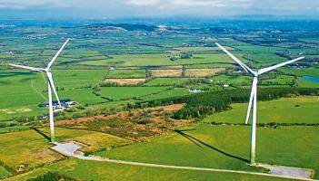 Aviation fears outlined over &lsquo;divisive&rsquo; plan for new wind farm close to Limerick city