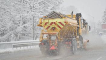 Gritting truck knocks wall outside house while treating Limerick roads for black ice