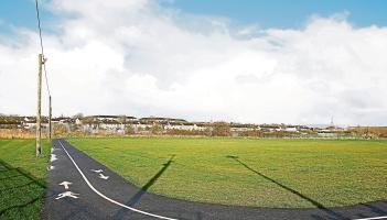 Bid to use emergency legislation to stop mayor's plans to build houses in Limerick park