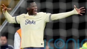 Thierno Barry on target as Everton dent Aston Villa&rsquo;s Premier League title hopes