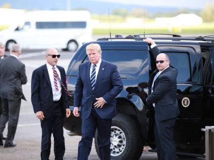 Watch Us President Donald Trump Lands At Shannon Airport Limerick Leader