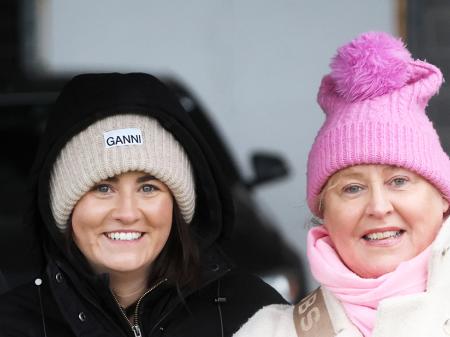 PICTURES: Supporters cheer on Shannon RFC and Cork Constitution in Munster Senior Cup