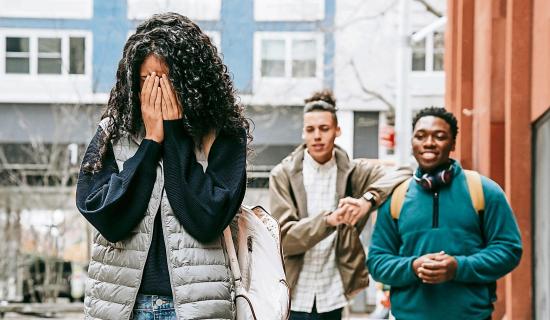 Helping teenagers to handle peer pressure - a guide from Parenting Limerick