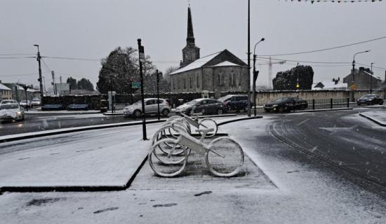 LIVE: Met &Eacute;ireann's fresh ice and snow warnings bring &lsquo;treacherous&rsquo; travel across Ireland