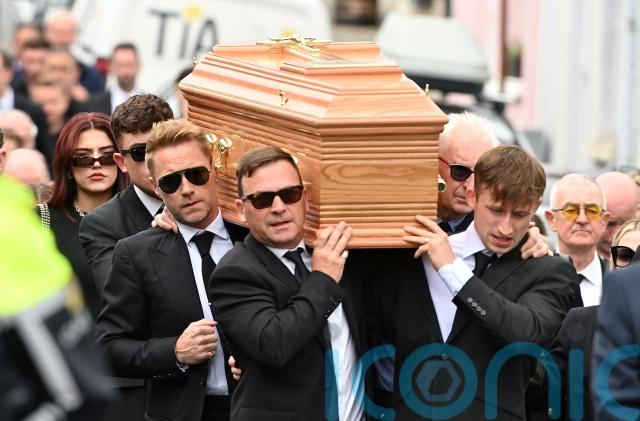 Ronan Keating performs musical tribute at funeral of brother Ciaran - Limerick Live