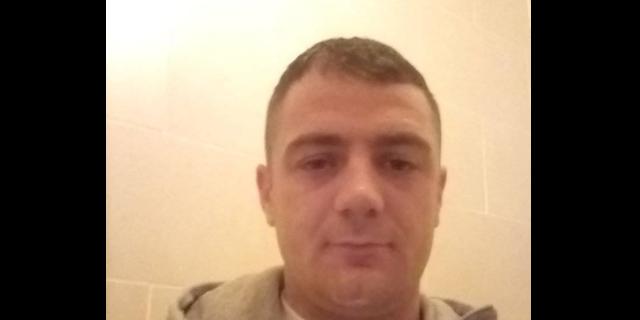 Child raises the alarm on Christmas Eve after seeing man stabbed in the back in Limerick home