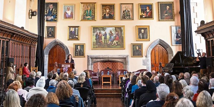 Limerick based artist unveils Edna O&rsquo;Brien portrait at university