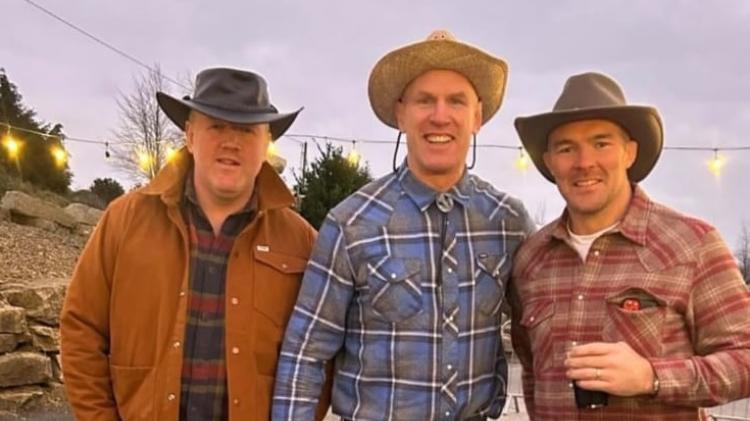 PICTURES: Munster legends strap on the spurs to help Sean O'Brien mark his wedding