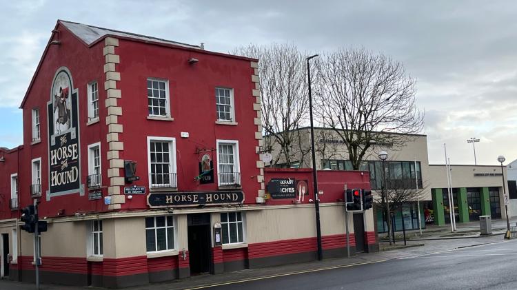 'Heroes': Limerick firefighters and bar staff save choking man's life