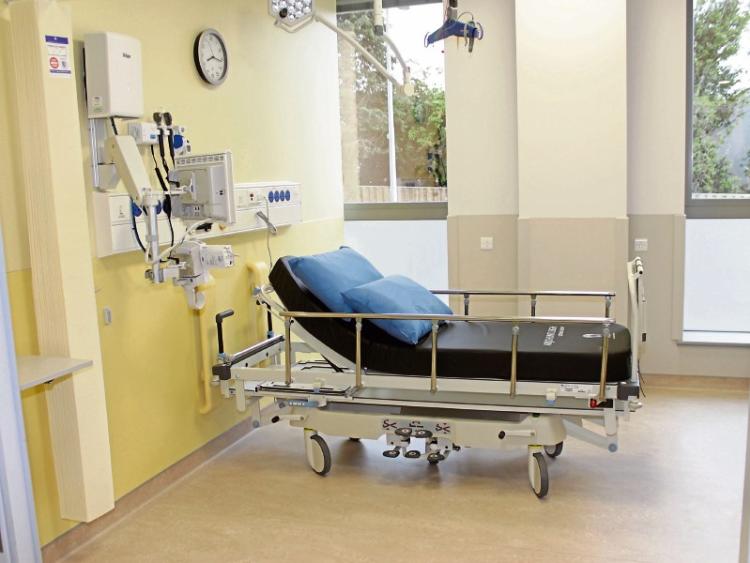 Fears over new bed block at University Hospital Limerick due to €1.4bn