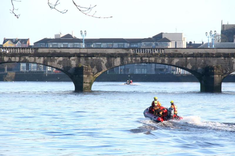River search in Limerick after man seen entering the water