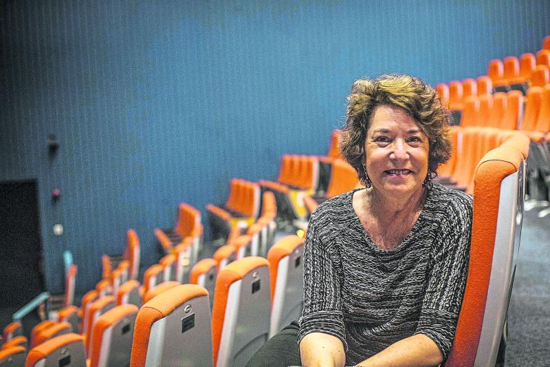 Wife of Limerick author Frank McCourt 'excited' ahead of return of Angela's Ashes musical