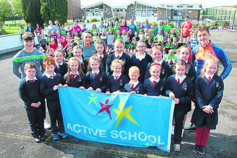 Limerick GAA stars raise Active School flag