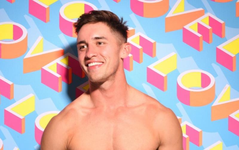 Greg mania continues as Limerick's Love Island star joins Twitter 