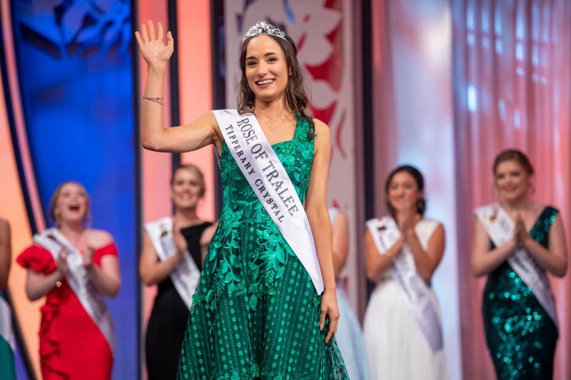 Limerick Rose Sinéad Flanagan crowned 2019 International Rose of Tralee