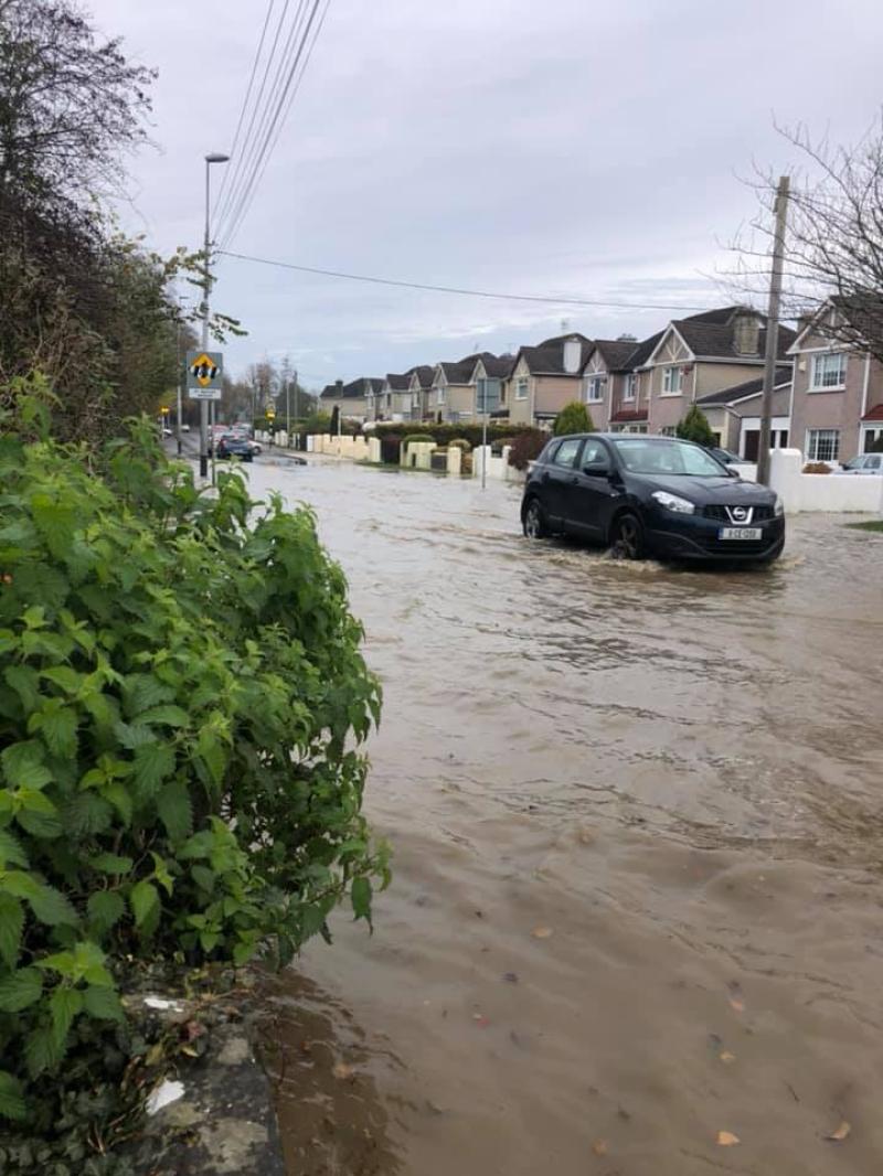 Serious traffic disruptions caused as Limerick road floods Limerick Live