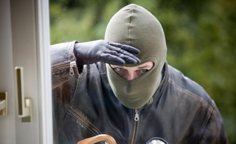 Garda&iacute; warning to Louth homeowners: "Burglars are watching your home" 