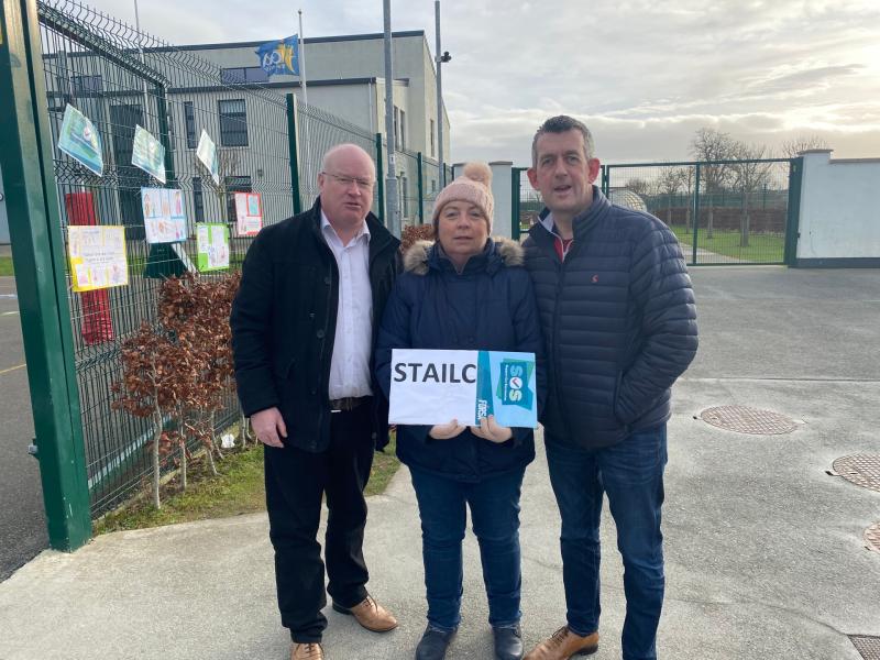Limerick's school secretaries on strike have Sinn Fein's support says Senator Gavin