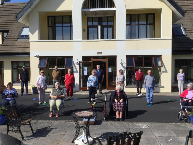 WATCH: First Nathan Carter and now the Bee Gees keep Limerick pensioners moving