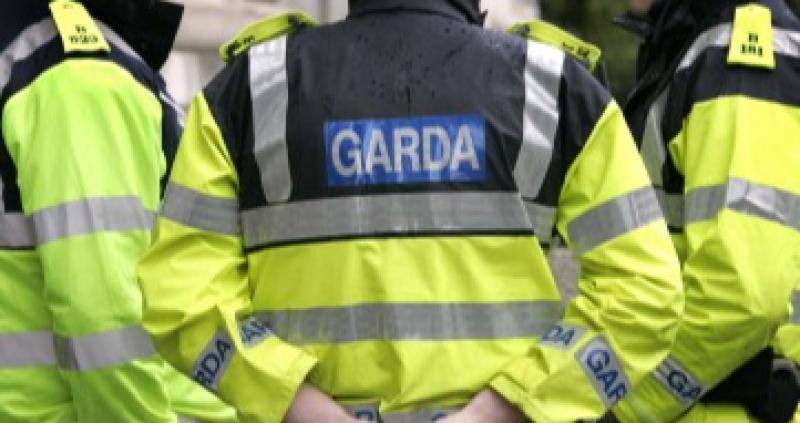 Teenage girl and mother attacked and robbed in Limerick