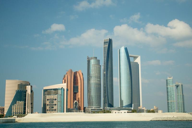 Wrong that 400 vaccinated Limerick people must hotel quarantine when returning from Abu Dhabi  - TD