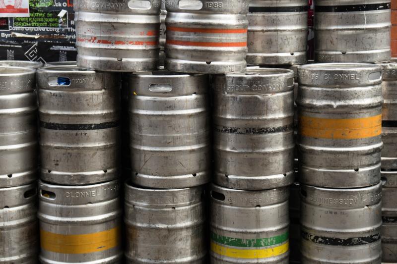 Thief makes off with full keg from outside Limerick pub