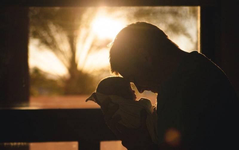 'Complex ethical questions' to be addressed before enacting surrogacy laws - Varadkar