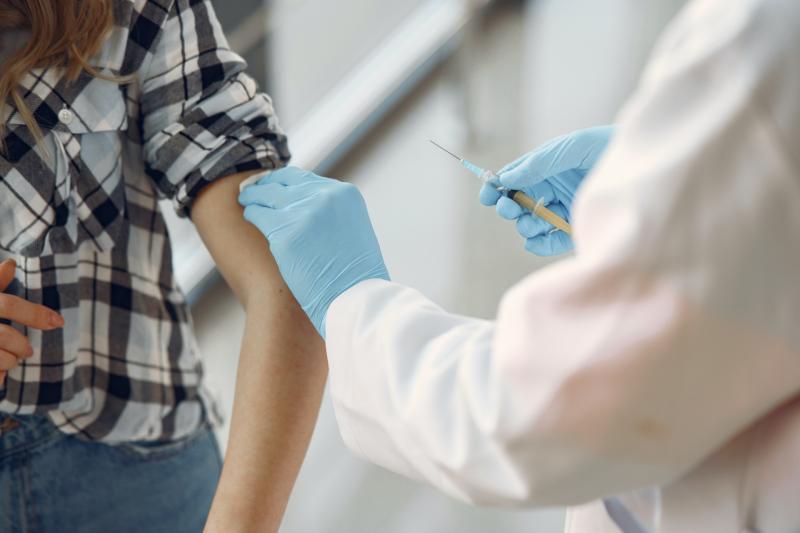 Young teenagers to be offered Covid-19 booster vaccine in updated rollout plan 